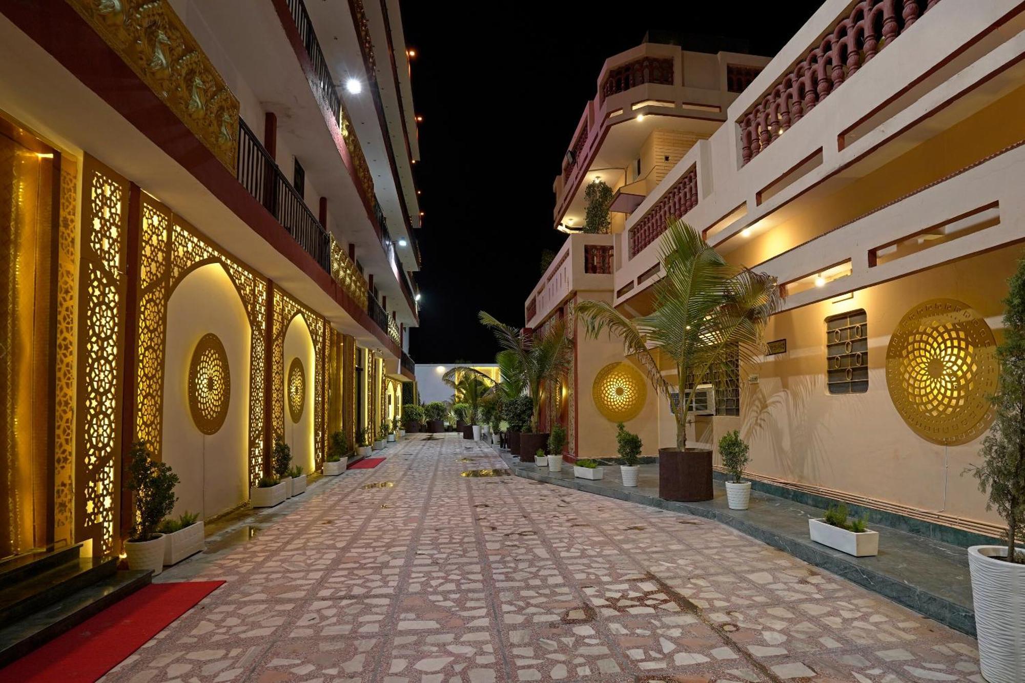 Spot On Nanki Palace Ajmer Extérieur photo